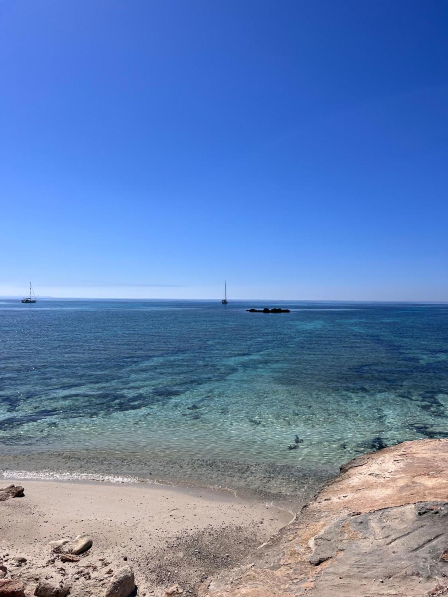 הוילה פאביננה Isola Serena מראה חיצוני תמונה