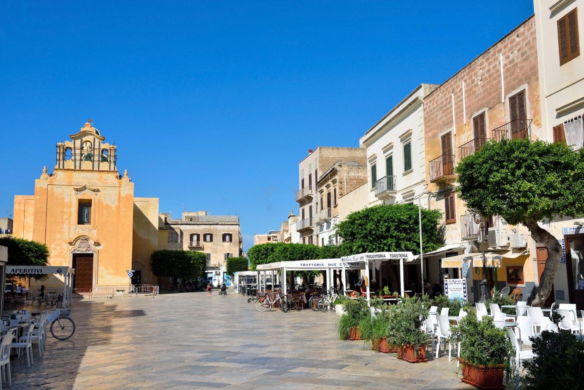 הוילה פאביננה Isola Serena מראה חיצוני תמונה